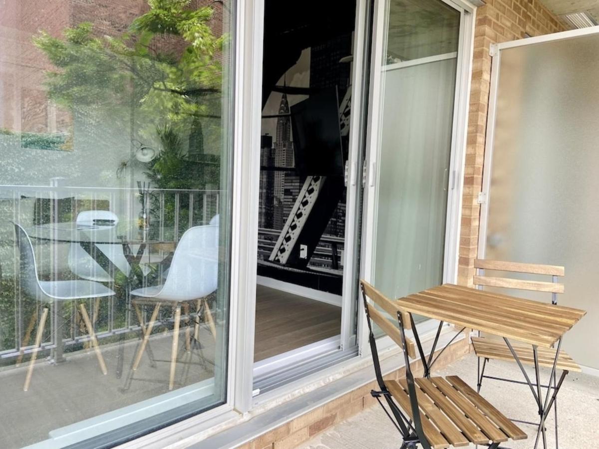 Appartement Condo Avec Terrasse Privee Dans Le Quartier Des Spectacles Montréal Extérieur photo